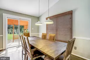 931 Welham Green Rd, Great Falls, VA 22066 - Photo 21