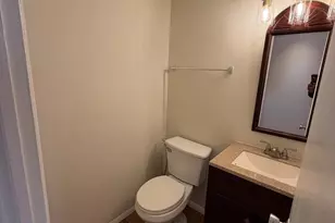 6427 Old Scotts Ct, Springfield, VA 22152 - Photo 9