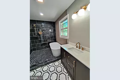 9441 Park Hunt Court, Springfield, VA 22153 - Photo 11
