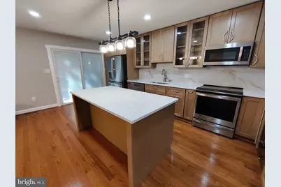 9441 Park Hunt Court, Springfield, VA 22153 - Photo 3