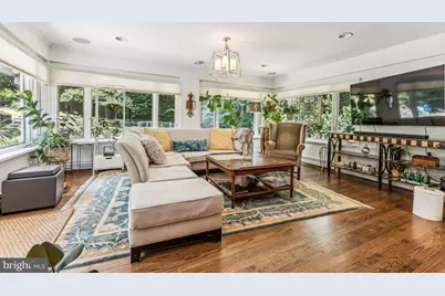 1506 Woodacre Drive, McLean, VA 22101 - Photo 5