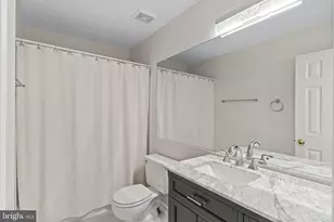 7115 Strawn Ct, Alexandria, VA 22306 - Photo 21