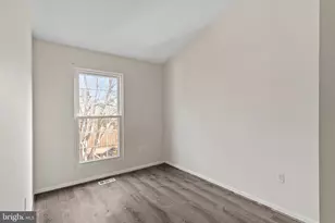 7115 Strawn Ct, Alexandria, VA 22306 - Photo 15