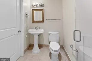 8220 Crestwood Heights Dr, McLean, VA 22102 - Photo 11