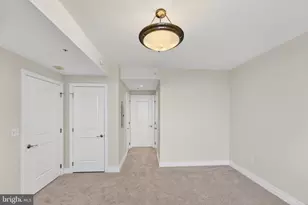 8220 Crestwood Heights Dr, McLean, VA 22102 - Photo 25