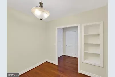 8220 Crestwood Heights Drive #1411, McLean, VA 22102 - Photo 5