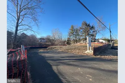 7106 Centreville Road, Centreville, VA 20121 - Photo 1