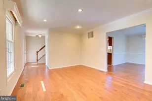 1322 Quail Ridge Dr, Reston, VA 20194 - Photo 3