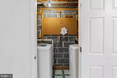 2402 Windbreak Drive, Alexandria, VA 22306 - Photo 29