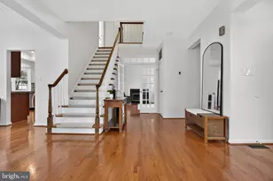 5812 Stone Creek Dr, Centreville, VA 20120 - Photo 7