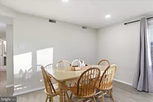 8386 Brockham Dr, Alexandria, VA 22309 - Photo 5