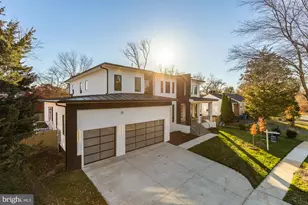 6935 Southridge Dr, McLean, VA 22101 - Photo 3