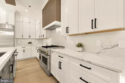 6935 Southridge Drive, McLean, VA 22101 - Photo 23