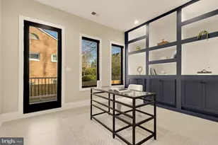 6935 Southridge Dr, McLean, VA 22101 - Photo 35