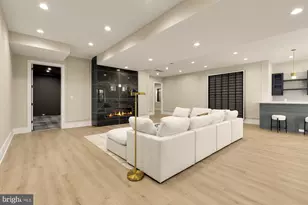 6935 Southridge Dr, McLean, VA 22101 - Photo 73