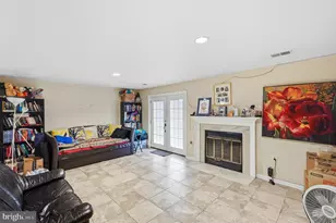 5810 Apsley House Ct, Alexandria, VA 22310 - Photo 9