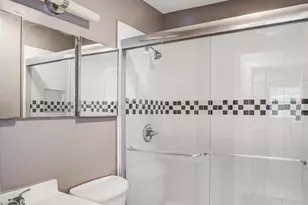 14712 Braddock Rd, Centreville, VA 20120 - Photo 19