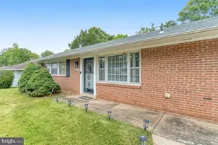 14712 Braddock Rd, Centreville, VA 20120 - Photo 5