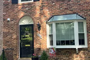 9269 Bailey Ln, Fairfax, VA 22031 - Photo 5