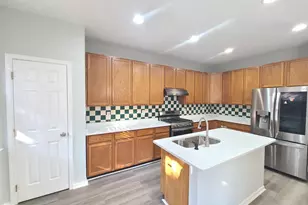 6372 James Harris Way, Centreville, VA 20121 - Photo 17