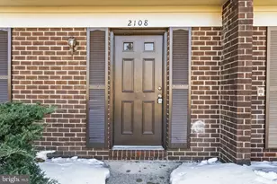 2108 Monaghan Dr, Herndon, VA 20170 - Photo 5