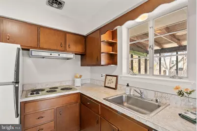 14724 Braddock Road, Centreville, VA 20120 - Photo 15