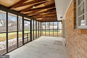 14724 Braddock Rd, Centreville, VA 20120 - Photo 47