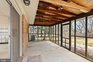 14724 Braddock Rd, Centreville, VA 20120 - Photo 45