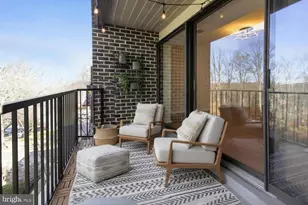 4400 Island Pl, Annandale, VA 22003 - Photo 3