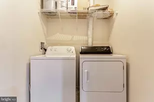 4108 Monument Ct, Fairfax, VA 22033 - Photo 19