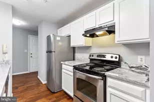 4108 Monument Ct, Fairfax, VA 22033 - Photo 7