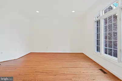 2628 Five Oaks Road, Vienna, VA 22181 - Photo 7