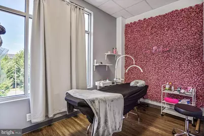 7121 Leesburg Pike #2-2, Falls Church, VA 22043 - Photo 7