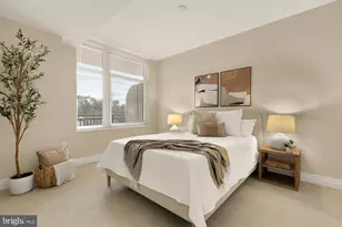 8220 Crestwood Heights Dr, Tysons, VA 22102 - Photo 11