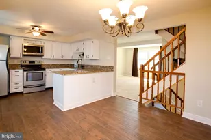 5250 St Genevieve Pl, Alexandria, VA 22315 - Photo 9