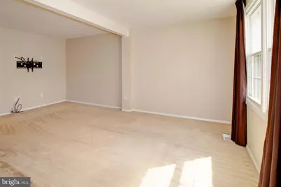 5250 Saint Genevieve Place, Alexandria, VA 22315 - Photo 5