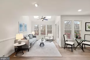 3006 Oakton Meadows Ct, Oakton, VA 22124 - Photo 13