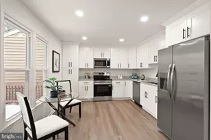 3006 Oakton Meadows Ct, Oakton, VA 22124 - Photo 11