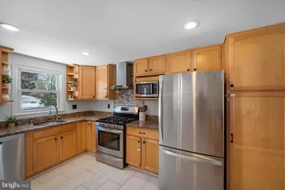 6227 Secret Hollow Lane, Centreville, VA 20120 - Photo 5