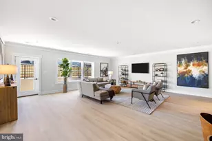 2855 Oak Knoll Dr, Falls Church, VA 22042 - Photo 7