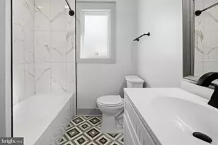 2813 James Dr, Alexandria, VA 22303 - Photo 41