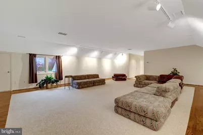 6304 Dunaway Court, McLean, VA 22101 - Photo 47