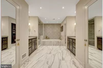 6304 Dunaway Court, McLean, VA 22101 - Photo 15