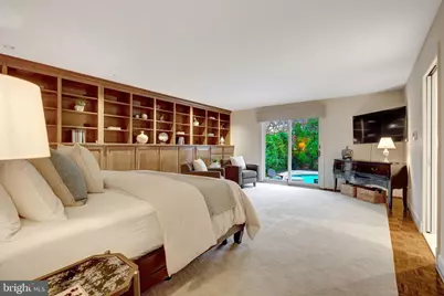 6304 Dunaway Court, McLean, VA 22101 - Photo 13