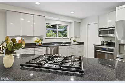 7107 Roxann Road, Alexandria, VA 22315 - Photo 11