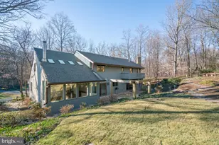 7107 Roxann Rd, Alexandria, VA 22315 - Photo 47