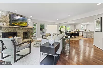 7107 Roxann Road, Alexandria, VA 22315 - Photo 19