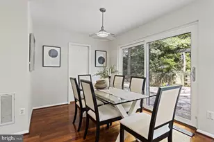 7107 Roxann Rd, Alexandria, VA 22315 - Photo 9