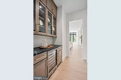 7011 Elizabeth Drive, McLean, VA 22101 - Photo 9