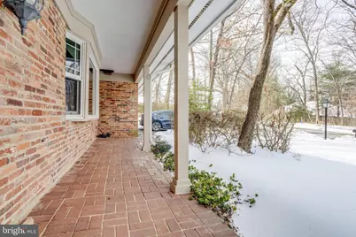 521 Creek Crossing Road NE, Vienna, VA 22180 - Photo 9